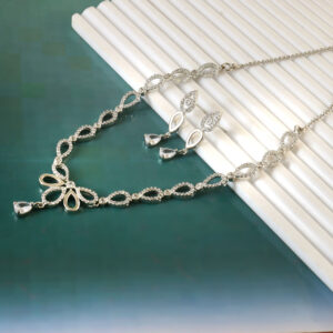 GLORIOUS GIRL American Diamond/Pendant Set (pendant, earrings,chain)